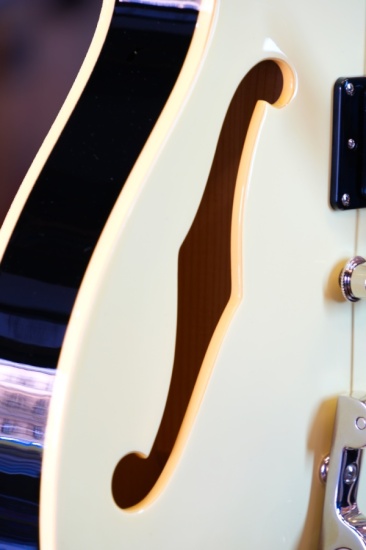 Duesenberg Starplayer TV, Vintage White